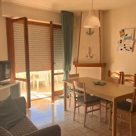 Iside Fronte Appartamento *