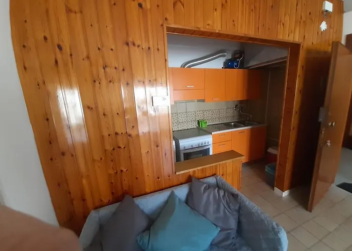 Iside Fronte Apartmán